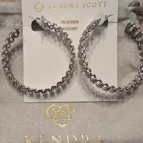 Kendra scott fallyn hoops deals